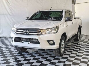 Пикап Toyota HILUX