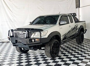 Пикап Toyota HILUX