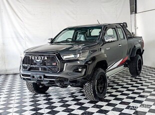 Пикап Toyota HILUX