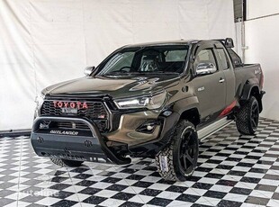 Пикап Toyota HILUX