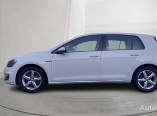 Продавам хечбек Volkswagen Golf на търг