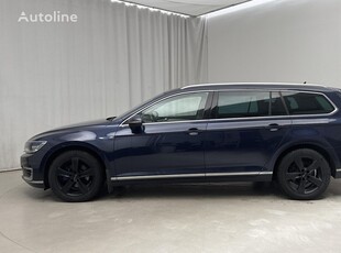 Продавам комби Volkswagen Passat на търг