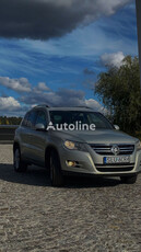 Джип Volkswagen Tiguan