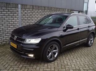 Volkswagen Tiguan1.5 TSI ACT Comfortline Business R Panodak Sportst