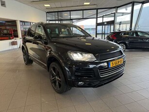 Volkswagen Touareg3.0 TDI R-line