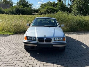 BMW 316