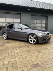 BMW 330325i Dynamic Exec.