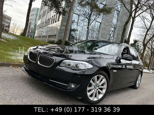 BMW 5205 Touring 520 d*XENON*PANORAMA*NAVI*LEDER*