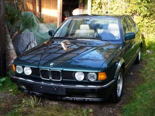 BMW 730730i