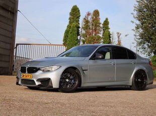 BMW M3LIEFHEBBER/FULL/CARBON/COATING/UNIEK