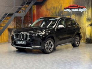 BMW X120i sDrive xLine Aut LED~PANORAMA~KAMERA~H&K