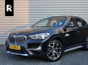 BMW X1sDrive20i X-Line Pano / Leder / Head-Up / Trekhaak