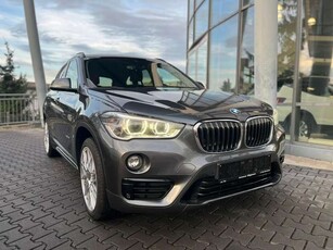 BMW X1xDrive 20 i Sport Line AHK Kamera