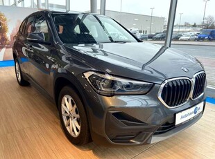 BMW X1xDrive20i Navi Plus Head-Up DAB LED wenig KM!