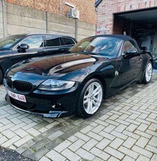 BMW Z42.5i 24v Pack M intérieur extérieur etat neuf