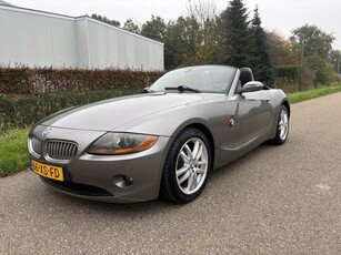 BMW Z4Roadster 2.2i / ELEC KAP / AIRCO / STOELVERWARMING