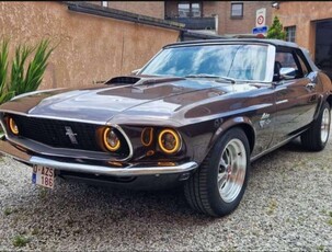 Ford MustangFord Mustang v8. cabrio.