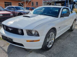 Ford MustangGT V8