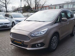 Ford S-MaxS-MAX 2,0 Ecoblue Titanium Automatik AHK Sitzhei