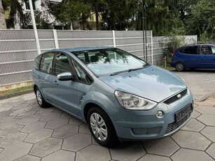 Ford S-MaxS-Max 2.0Trend