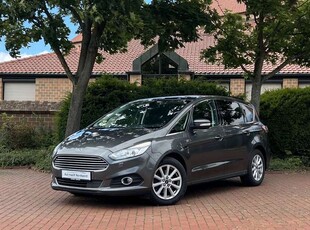 Ford S-MaxS-MAX Titanium Aut. Navi PDC!