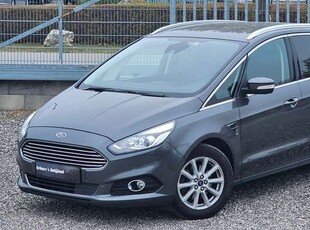 Ford S-MaxTitanium