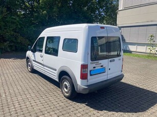 Ford Transit ConnectLang und Hoch