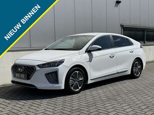 Hyundai IONIQ1.6 GDi PHEV Premium CAMERA CR CONTROL NAVI PDC CL