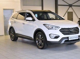 Hyundai SANTA FEPremium 4WD AUT/6-SITZE/XENON/AHK