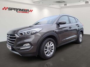 Hyundai TUCSONTrend 2.0 CRDi *AHK*1.Hand*Scheckheft*PDC*