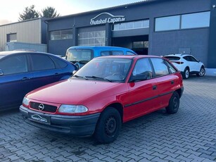 Opel AstraAstra 1.6 Cool/Automatik/4 Tür/wenig Km/2.Ha/