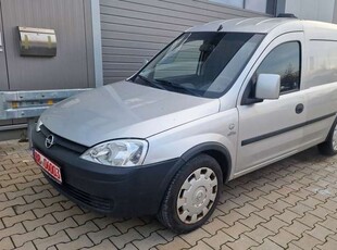 Opel Combo1.6Kasten/GARANTIE/TÜV NEU/ERDGASS-BENZIN