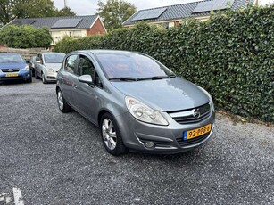 Opel Corsa1.4-16V Cosmo Automaat | Autom. Airco | Cruise Con