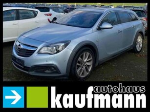 Opel InsigniaINSIGNIA A COUNTRY TOURER 4X4 PANO KAMERA ELHK AHK