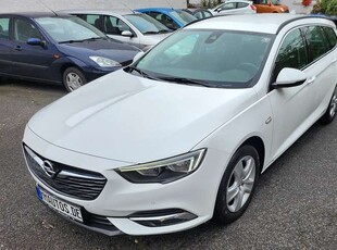 Opel InsigniaSports Tourer 1.6 ECOTEC Diesel Edition TÜV NEU