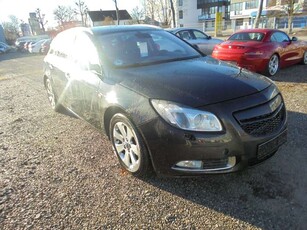 Opel InsigniaST 2.0 CDTI ~ Navi ~ Xenon ~ Teilleder