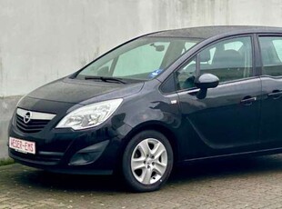 Opel MerivaB 1,4 Edition Klima R/CD eFH ZV Alu