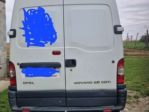 Opel MovanoL1H1 2,5 CDTI 2,8t kurz