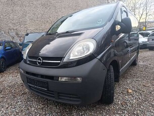 Opel VivaroKombi L1H1 2,7t