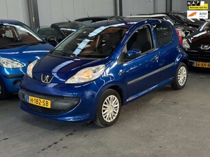 Peugeot 1071.0-12V XR APK NAP Airco