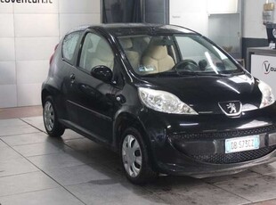 Peugeot 1071.0 68CV 3p. Sweet Years