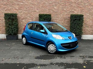 Peugeot 1071.0i *Automatique*Clim*Vitres Élect*Bluetooth