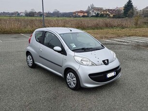 Peugeot 1073p 1.4 hdi Sweet Years c/esp IDEALE NEOPATENTATI