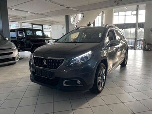 Peugeot 2008Style Automatik 1. Hand Pano PDC AHK