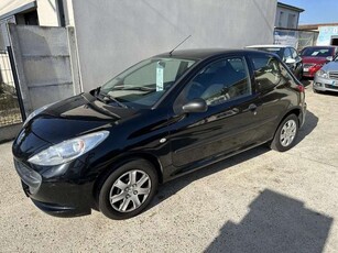 Peugeot 206+ 1.1i + BERLINE Urban