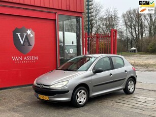 Peugeot 2061.1 XR|128DKM|5DRS|GOEDKOOP!