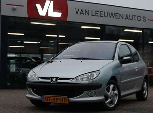 Peugeot 2061.4-16V Quiksilver | Airco | Radio CD | Elektr. Ra