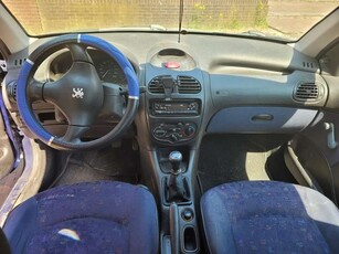 Peugeot 206206 1.4 XR