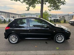 Peugeot 206206+Plus+5p+1.1+Trendy