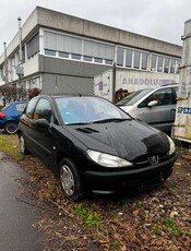 Peugeot 206MIT NUR 88000KM UND KLIMA